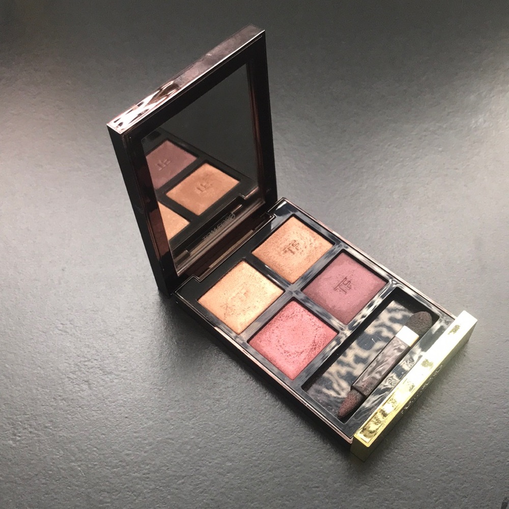 Tom Ford 04 honeymoon pallete lightly used